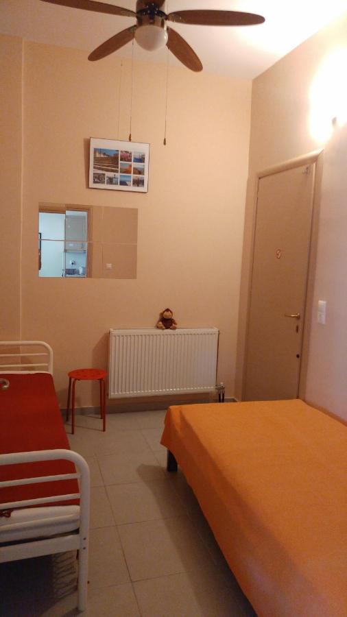 Family Apartment Derveni Luaran gambar