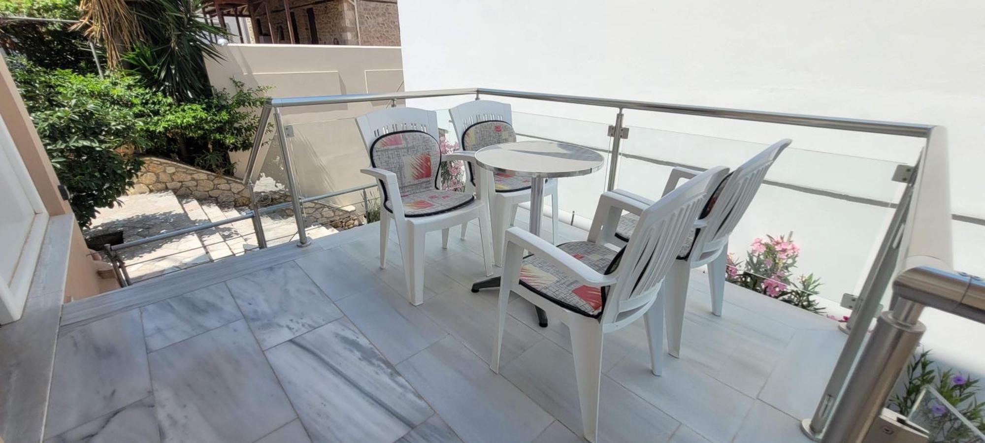 Family Apartment Derveni Luaran gambar